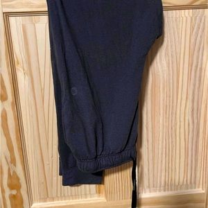 Mens Pants Size Large New!!